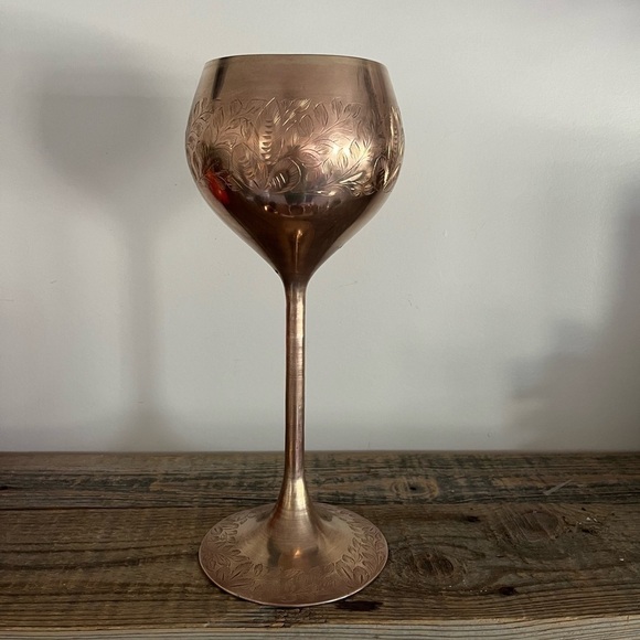 Large brass goblet etched - Picture 2 of 6